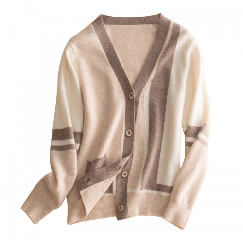 Color Contrasted Cardigan