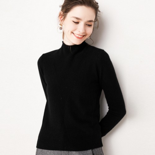 Turtle Neck Diamond Pattern Knitted Sweater