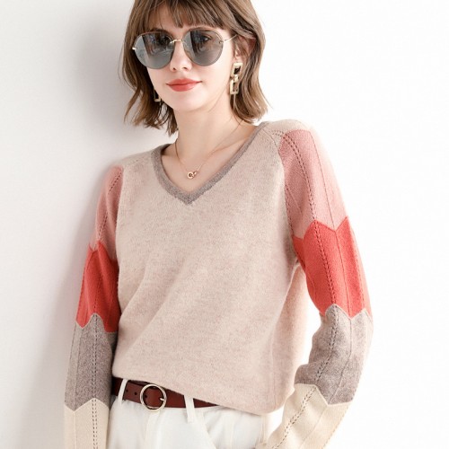 100% Wool V-neck Contrasted Sleeves Knit Top