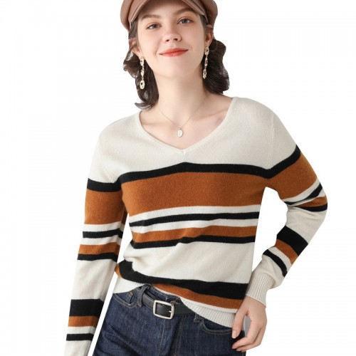 100% Wool Round-neck Stripe Knit Top