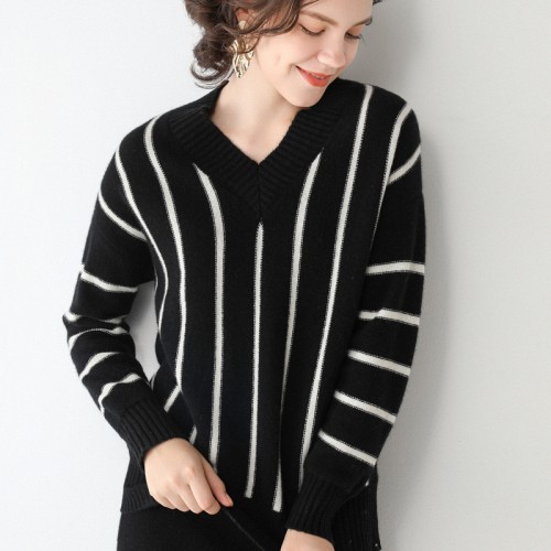 100% Wool V-neck Stripe Knit Top