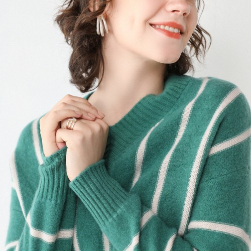 100% Wool V-neck Stripe Knit Top