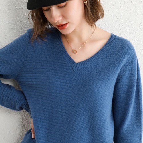 100% Wool V-neck Irregular Knitted Top