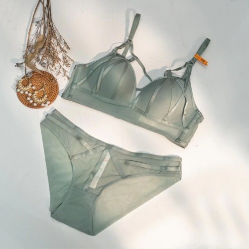 Sexy Solid Wireless Bra & Panty Set