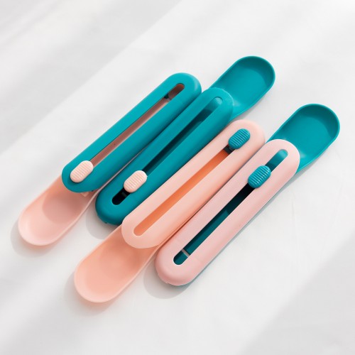 Pet Feeding Scoop Cat Strip Squeeze Spoon Multifunctional Cat Wet Food Spoon Cat Snack Spoon For Feeding Supplies